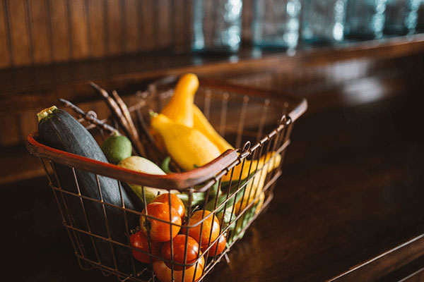 vegetables in shopping cart symbolizing ingredients of a customer experience program